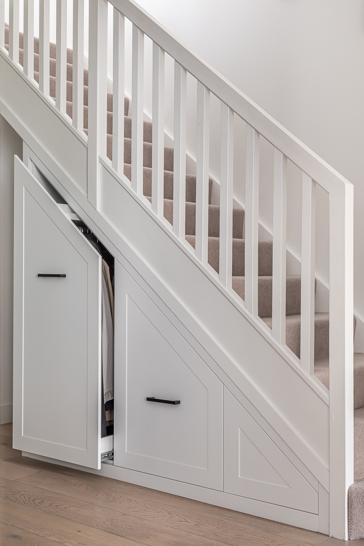 Bespoke shoe storage